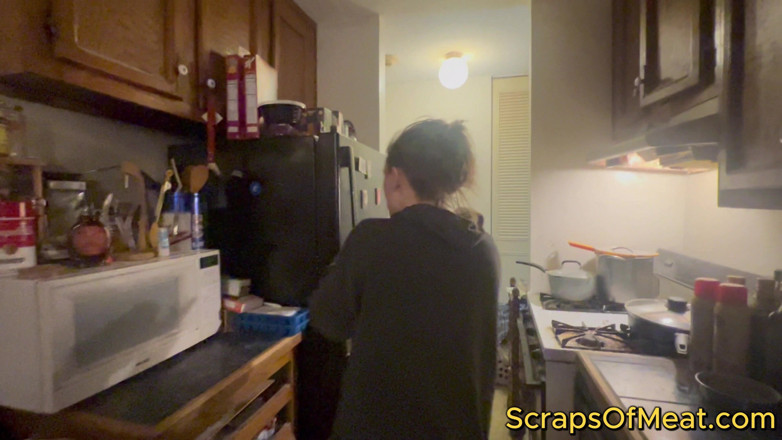 J13D75: Slutty Prostitute Comes Over and Seduces Me