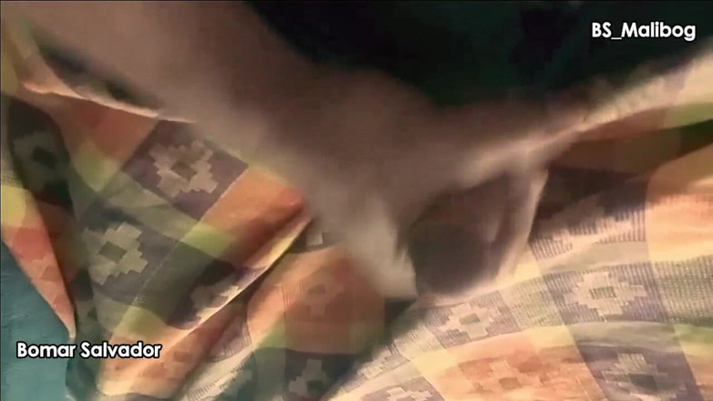 pinoy malibog: Výstřik na moji kameru