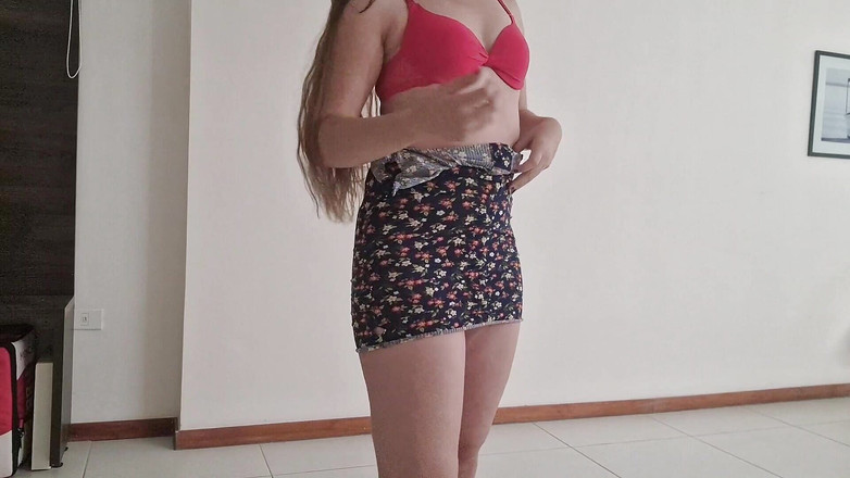 Latinascachondas: Ich nehme an, mich nackt, um mich an den freund...