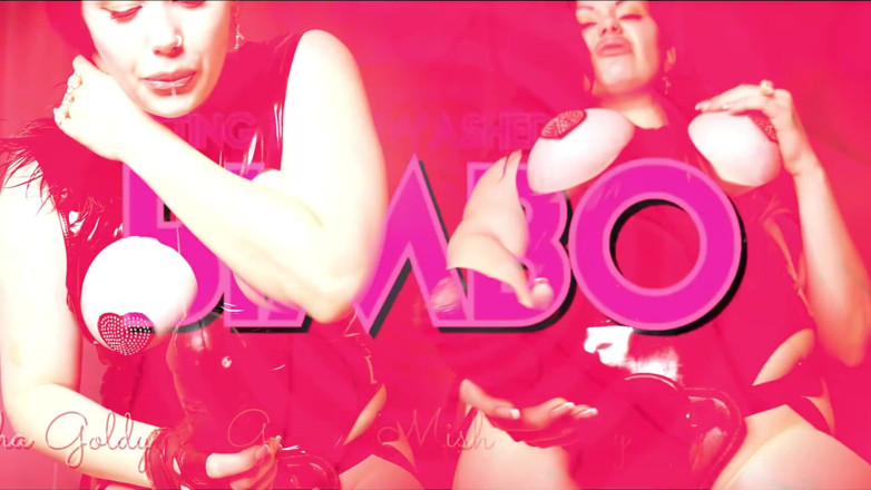 Goddess Misha Goldy: Mesmerizing anal training fro sissy!