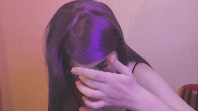 Anna Sky: Naughty purple bitch sucks cock