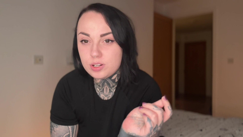 Miss Valentina: 비윤리적 금융 지배