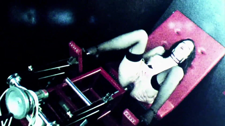 Toy Sluts: Brunette fucking her pussy with machine