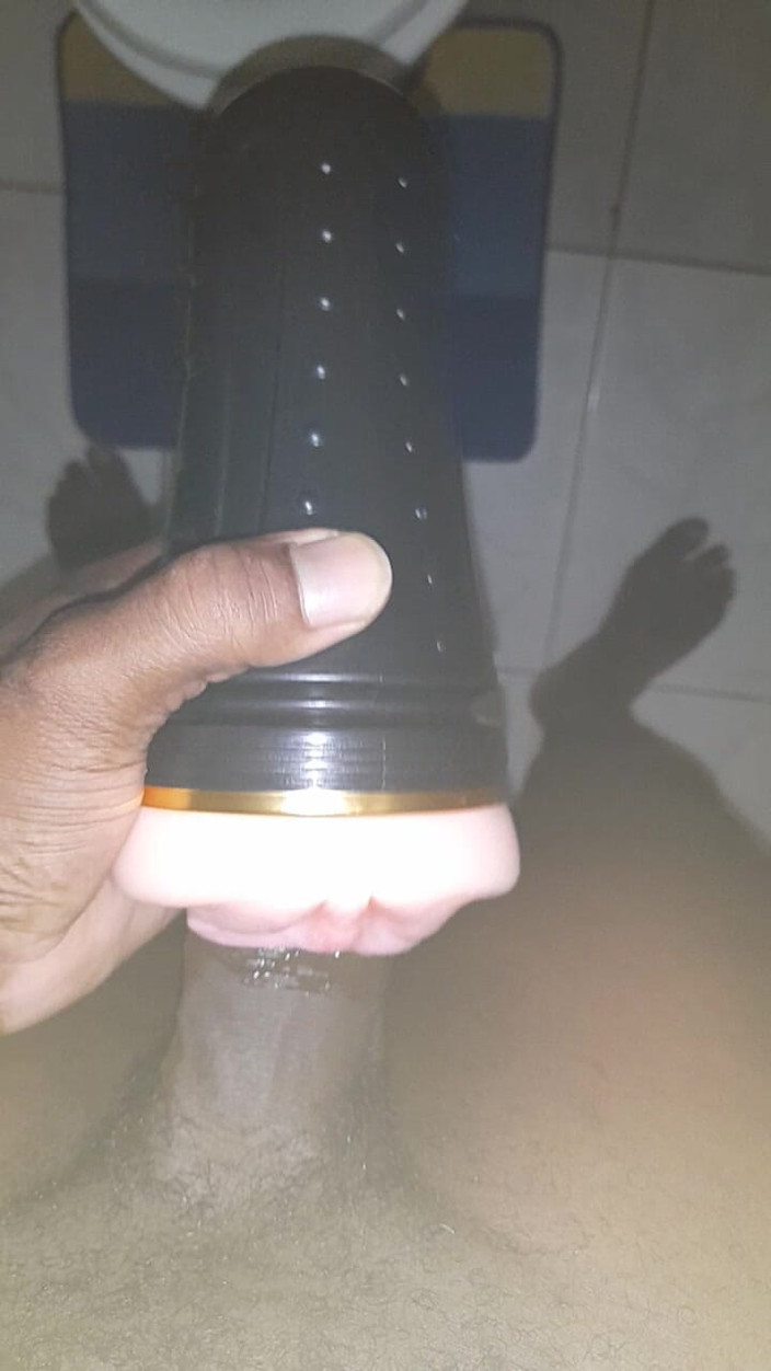 Black guy: Masturbare, seria 10 E1