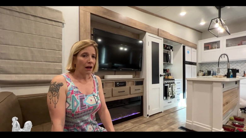 Jane Cane: My Stepmom’s Boyfriend
