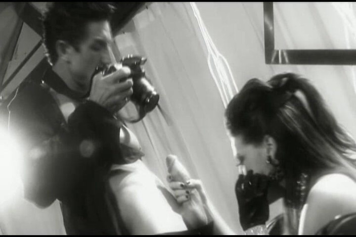 Perv Milfs n Teens: Roxy Deville älskar att få spunked bedrift. Roxy Deville, Tommy Gunn -...