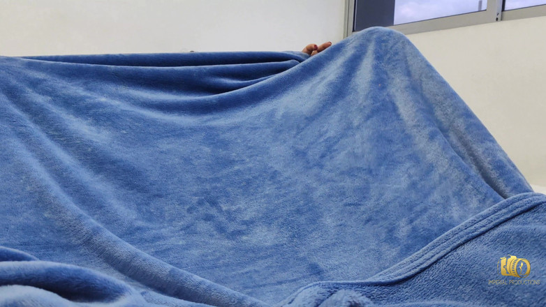 Rioc69: リオックと親友ジェン・ブーブスとの初めてのセックス