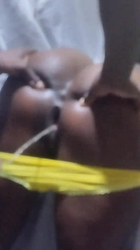 Min 18 -åriga college -flickvän sprutar på alla hjärtans dag