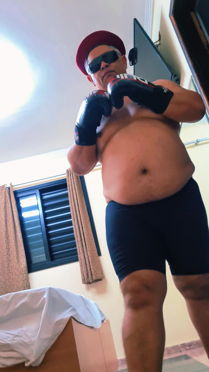 Punchbagplz: (pov) Capitaine Dominator Vs Toi (jeu De Rôle Action)