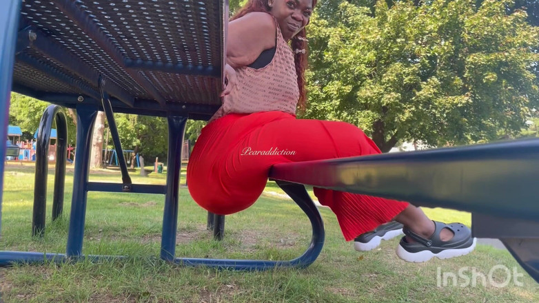 Pearaddiction: Plimbare în Parcul Traile