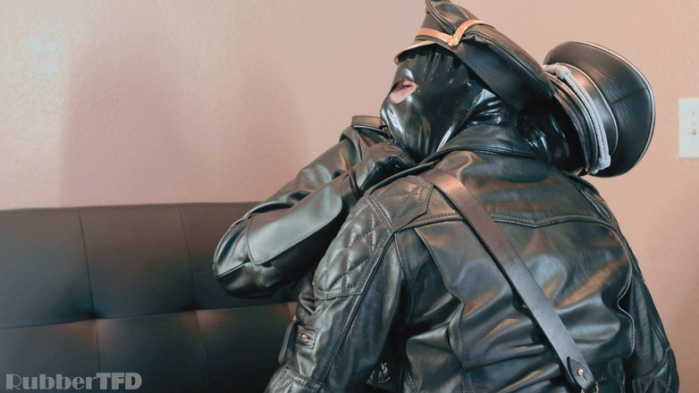 RubberTFD: Bluf &amp;vk - cruzador