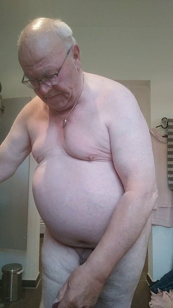 Karlchengeil: Kendimi her yere pürüzsüz yapıyorum