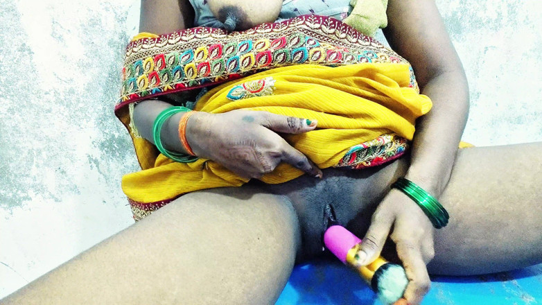 ExcitedWomen: Today I'm Ready to in a Yellow Saree with a...