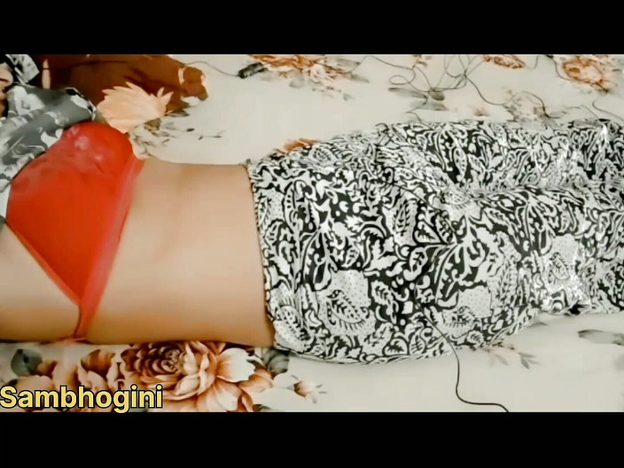 Poochu: Poochu lehrerin erstmals anal vom schüler gefickt