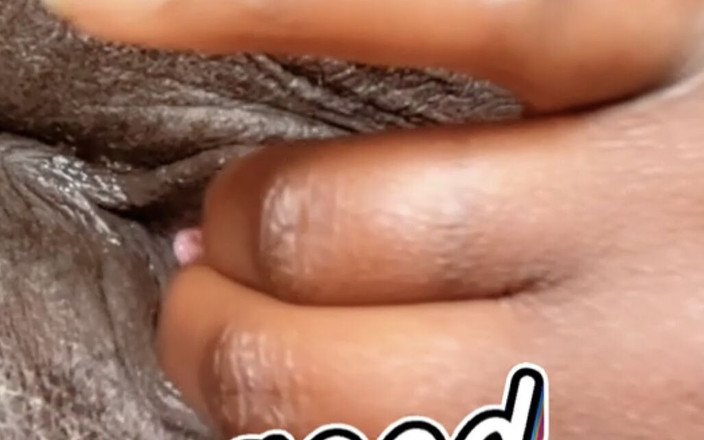 Cocoa delight: Je joue avec cette chatte mouillée