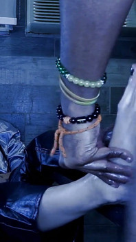 Demon Boss Lady Getz Her Feet Fucked by Black Thug