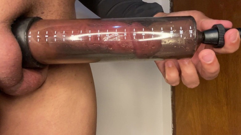 Greedy truck: Giorno per sorprendere la tua ragazza con un pene più...