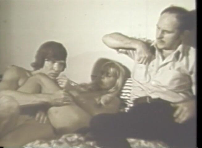 Vintage Usa: Vintage threesome black and white sex film