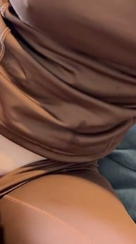 Masa adik tiri berhenti vlog: beku selepas dia menculik saya