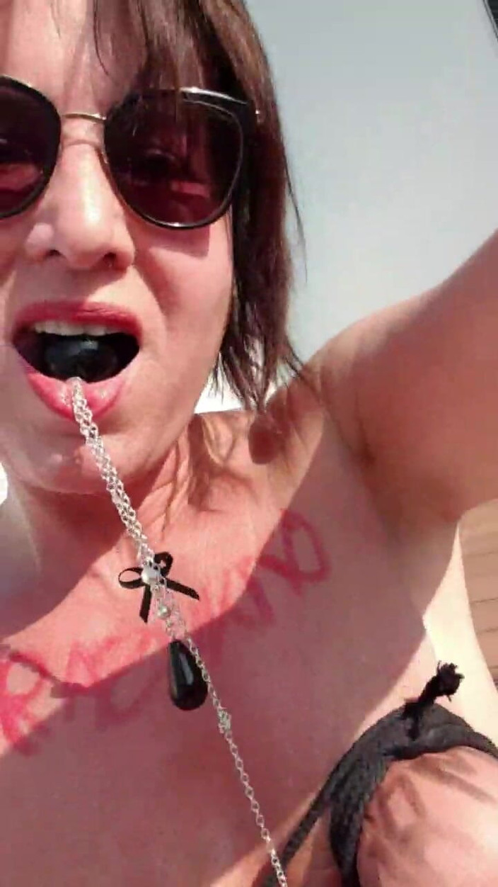 JulieEroticDress: Hayranım mrms1 için fışkırtma videosu