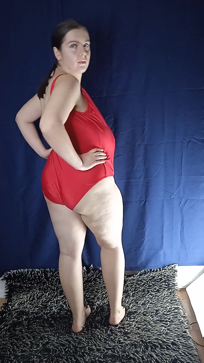 Lena Rose: プラスサイズの女性のためのワンピース水着をもっと見る