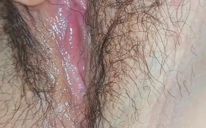 Wil9727: Close-up of My Sister-in-law's Pussy