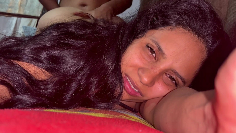 Gilversexy: Angefordertes video, dieses college-mädchen fickt lecker und wird hart gefickt