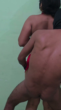 Kalın siyah penis güzel yengenin susamış vajinasında