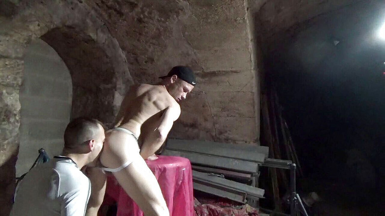 RAW PORN SPY CAM: Con Patrick Bauer follada a pelo por Tim Cosla