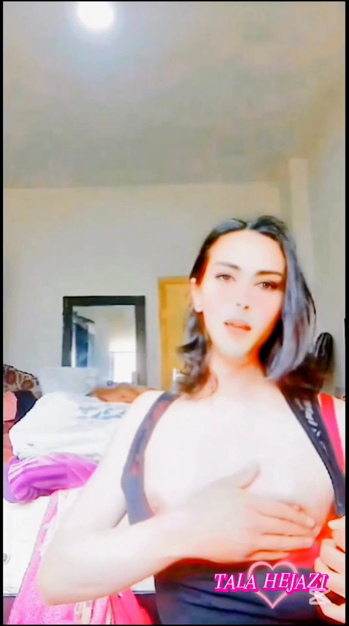 Tala Hejazi: Pancutan tangan percuma selepas minum kencing