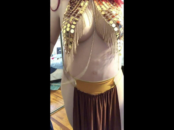 Deanna Doll: Лялька Deanna, як сексуальна дівчина гарему знімає свій камшот