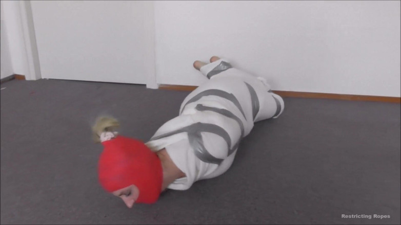 Restricting Ropes: Fully wrapped up in tape