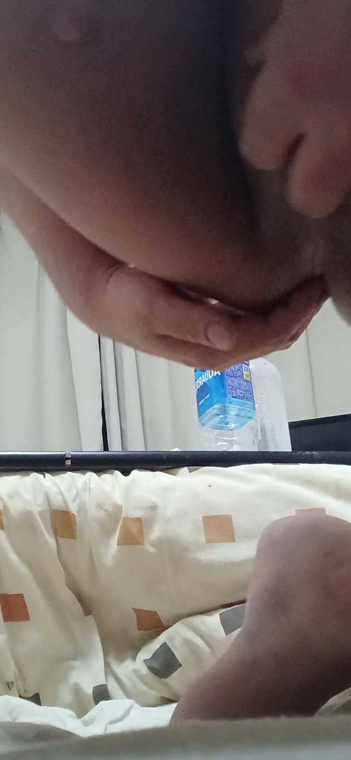 kei chan: Ejaculare în timpul masajului anusului