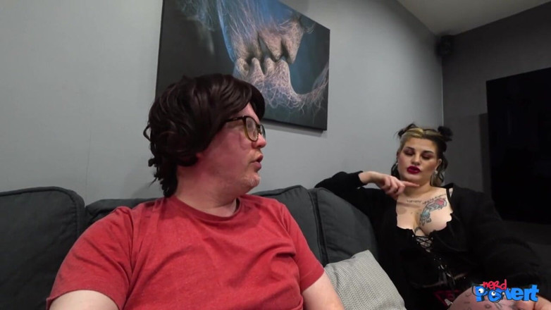 Nerd Pervert: Luna Doom - Gothic Sucking Machine