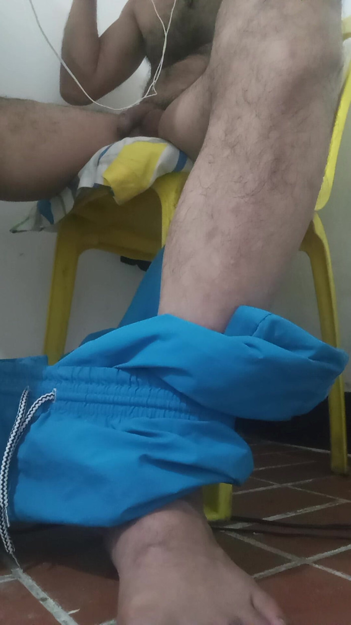 Jhonbahh: Eenzame en hitsige Latino