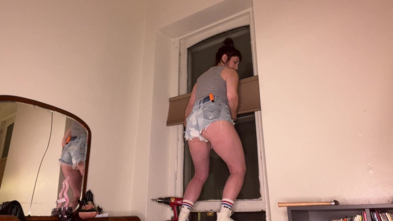 Melody Mynx: Home Improvement: um solo de Melody Mynx sem maquiagem