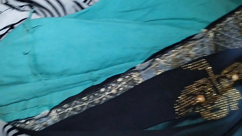BR32: Desi Village Wife