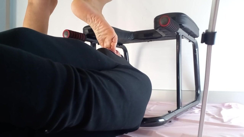 AnnaBUST: My First BDSM Practice
