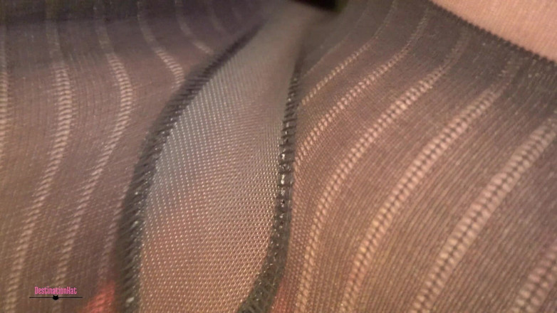 Destination Kat: 巨大的乳房扩张汇编