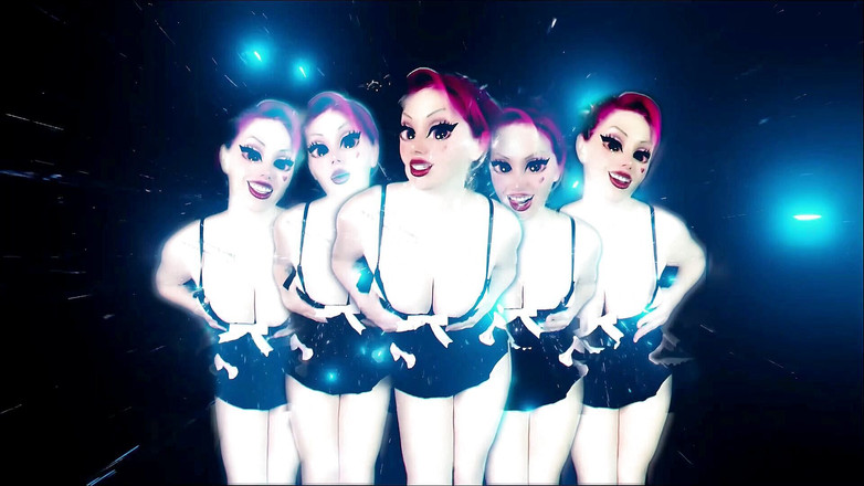 Goddess Misha Goldy: "Ton obsession pour les gros nichons ne fera que grandir...