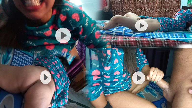 bibiji15: 내 보지를 혼자 애원하고 있었는데, 그 걸 잡아서 풀어주었어