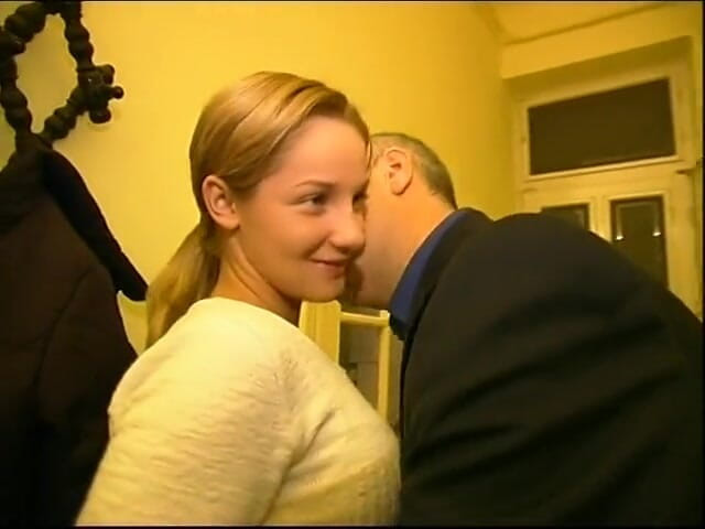 Xtime Network: Chlupatý čůrák v sexy blonďaté kočičky