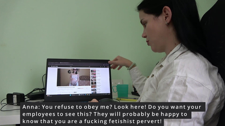 Anna Sky: Anna cantik menghinakan zakar kecil bosnya