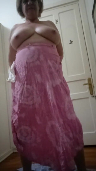 Susanmature: Nice dance