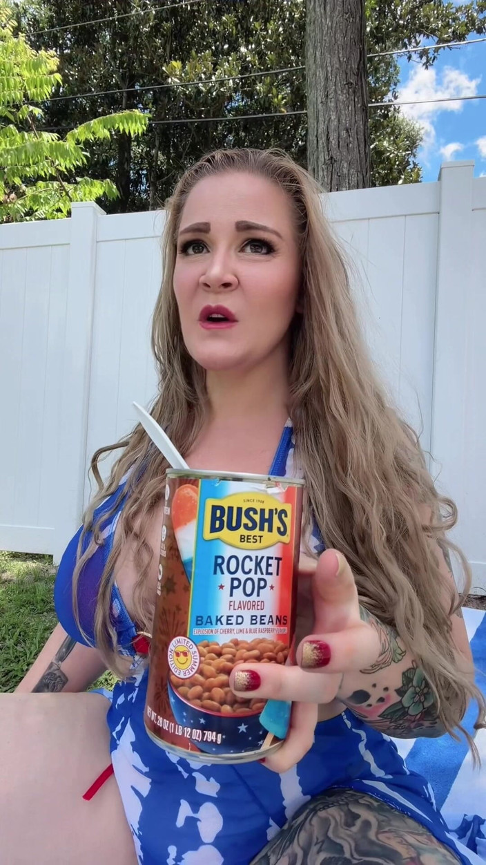 Miss Whitney Morgan: Red, White, &amp; Full of Foodie Regret