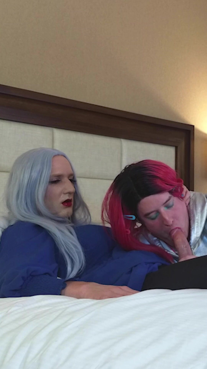 Sissy Bailey Wilde: 트랜스 켈시 마스터스에서 오럴하는 화려한 펨보이 여신 - 모음집 2