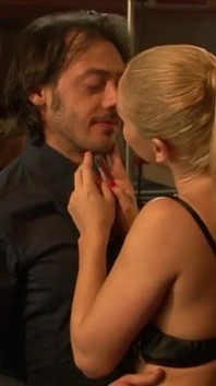 Lea Lexis in a Sex Scene with Francesco Malcom Who Takes Advantage of a Spicy Situation to Make Her Enjoy
