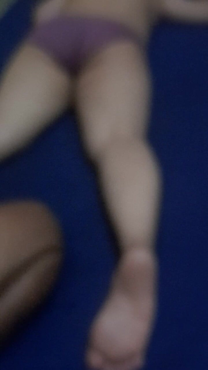 Angelina Pop: Podczas masowania cioci tyłek wkładam mojego kutasa w jej cipkę