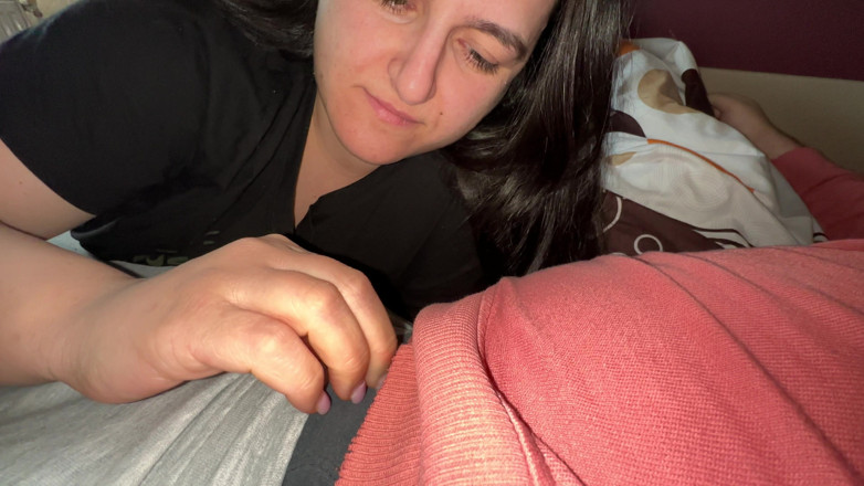 LOLATHESTAR: La Mia Prima Volta in Cui Succhio Un Cazzo Tesoro...