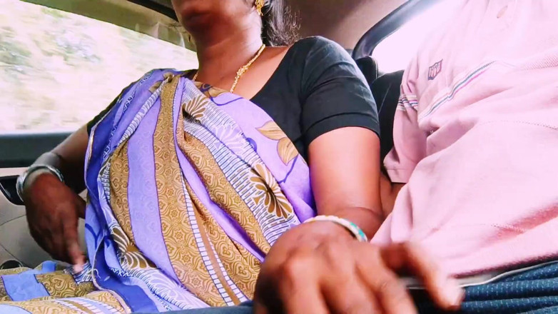 Telugu honey lips: Sexo indio en el coche Madrastra y hijastro en coche...